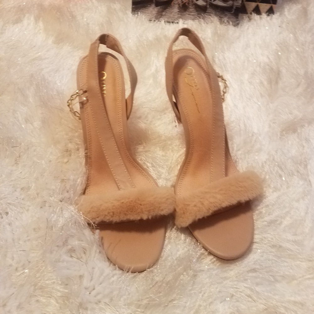 Fluffy strap-around-the ankle heels